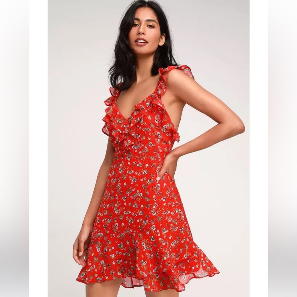 Lulus Red Floral Ruffle Dress Size XS